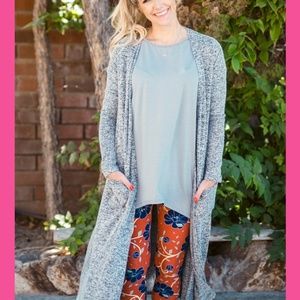 ❌SOLD❌ LuLaRoe "Sarah Cardigan" Sweater